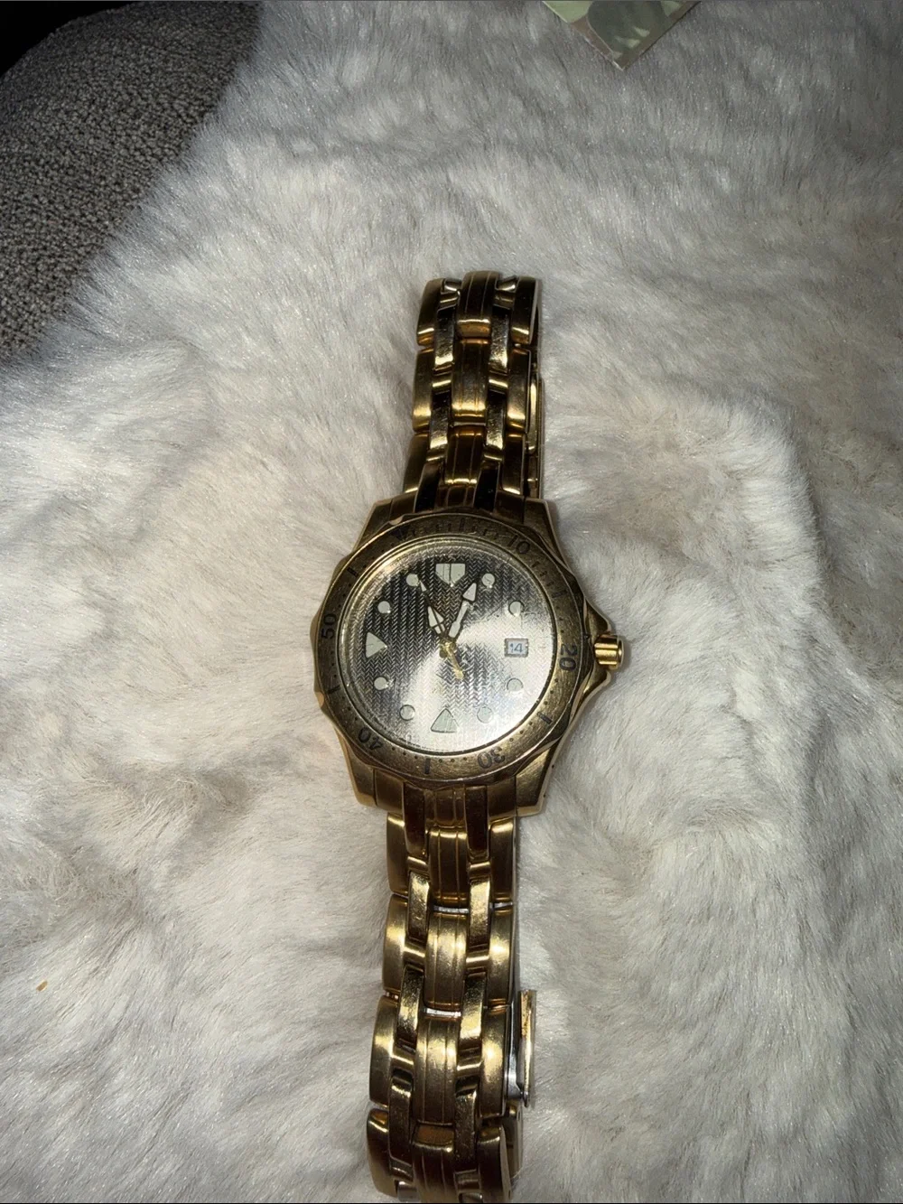 Citizen Gold-Tone Men’s Bracelet Watch with Date Window